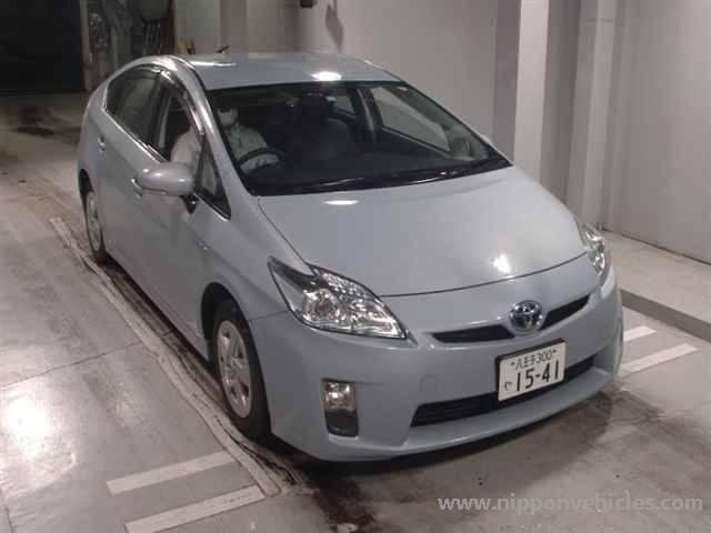 TOYOTA PRIUS ZVW30 2011