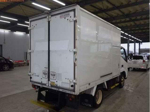2006 Toyota Dyna Truck