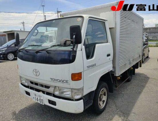 2002 Toyota Toyoace