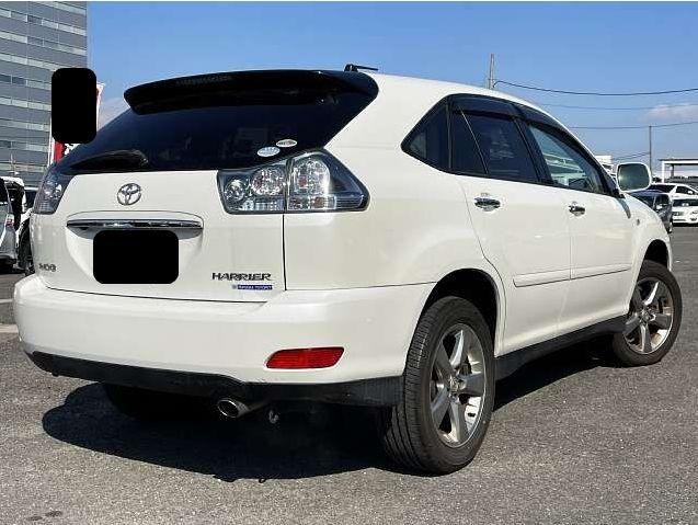 2010 Toyota Harrier for export to Kenya