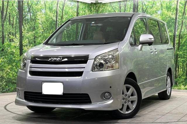 2008 Toyota Noah