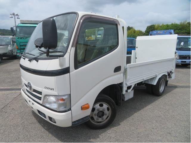 2015 Toyota Dyna Truck