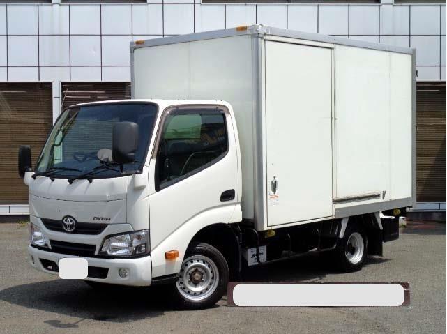 2017 Toyota Dyna Truck