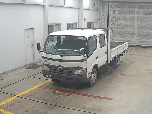 Hino Dutro 2011
