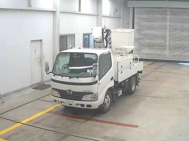 Hino Dutro 2008