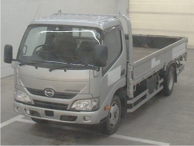 Hino Dutro 2019