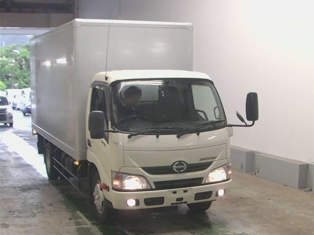 Hino Dutro 2015/12