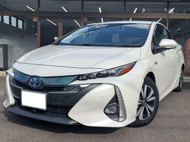 Toyota Prius PHV 1.8 S ー