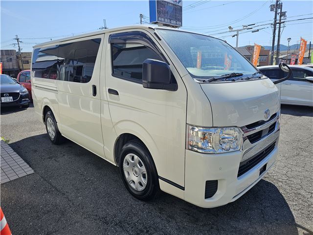 Toyota Hiace Van DX GL Package – Diesel – Genuine Navigation TV – All-around Panorama – Front and Rear Dashcams