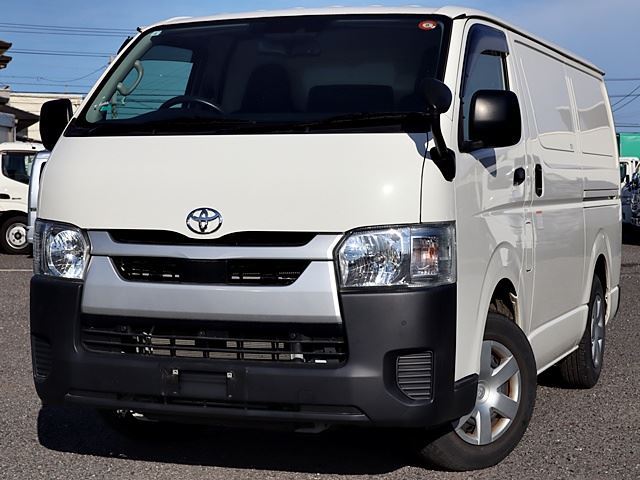 Toyota Hiace Van Medium Temperature Refrigerated/Freezer Vehicle -7Â°C – Toyota Body – Denso