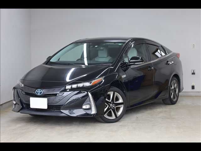 Toyota Prius PHV A Premium