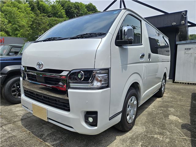 Toyota Hiace Super GL Dark Prime II