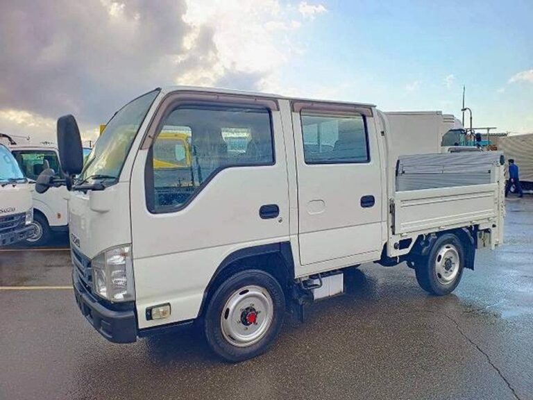 Isuzu Elf Power Gate Yes, 4WD