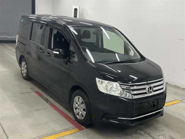 Honda Stepwgn G ESelection