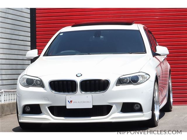 BMW 5 Series 528i 2011