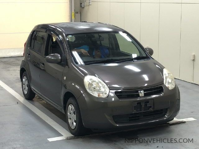 Toyota Passo X Kutsuogi