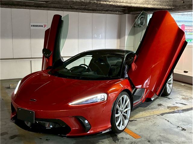2025 McLaren GT
